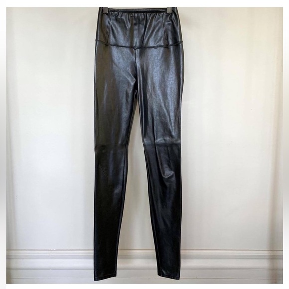 Aritzia Wilfred Daria Leggings Faux Black Leather - Picture 2 of 2